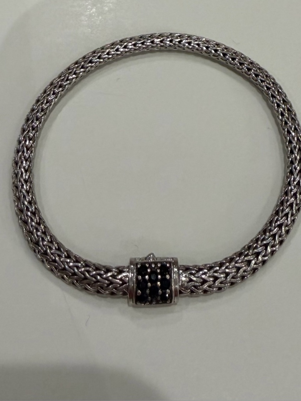 John Hardy bracelet with sapphires